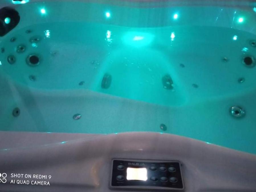 Aktis Suites Fira  Chambre photo